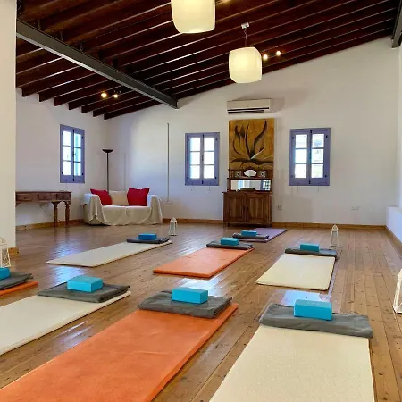 Διαμέρισμα Adamos *