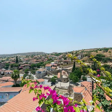 Adamos Apartment Tochni
